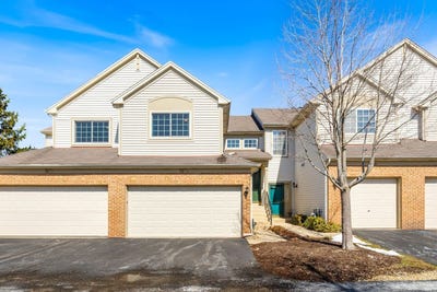 /international/us/315-thornwood-way-south-elgin-il-110108069436/