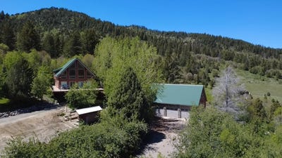 /international/us/6915-s-red-fox-road-lava-hot-springs-id-110107999123/