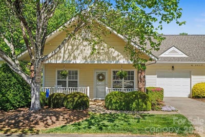 /international/us/2417-granville-place-monroe-nc-110107302655/