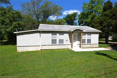 /international/us/516-s-cherokee-st-stilwell-ok-110107798105/