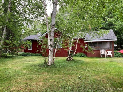 /international/us/11868-n-south-carey-hurley-wi-110099540124/