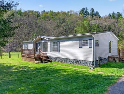 /international/us/230-cherry-lane-bastian-va-110107637891/