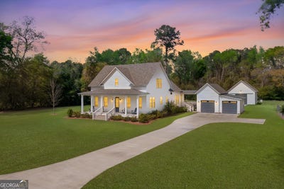 /international/us/216-baker-street-brooklet-ga-110106785728/