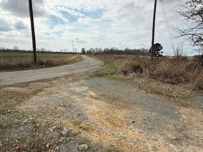 /international/us/2425-raborn-rd-carlisle-ar-110106213485/