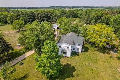 /international/us/17618-w-highway-81-brodhead-wi-110100050048/