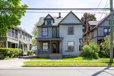 /international/us/318-diamond-avenue-se-grand-rapids-mi-110108347332/
