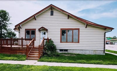 /international/us/100-s-greeley-st-scotia-ne-110100192534/