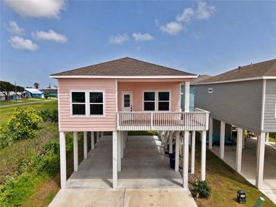 /international/us/111-red-sea-rockport-tx-110109183273/