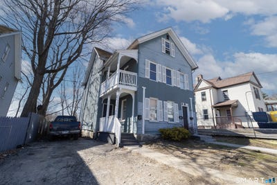 /international/us/27-beacon-street-waterbury-ct-110106549758/