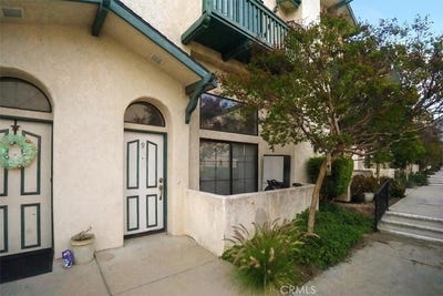 /international/us/14325-foothill-sylmar-ca-110106209672/