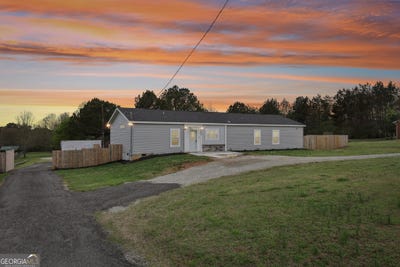/international/us/698-smith-cemetery-road-winder-ga-110106300976/?lang=fr