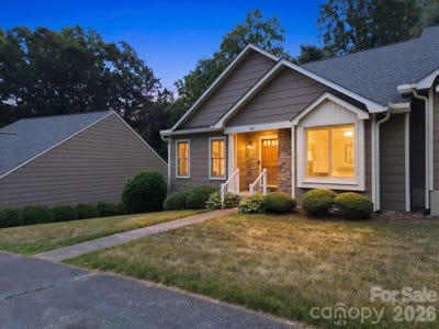 /international/us/188-39th-avenue-court-nw-hickory-nc-110108280061/