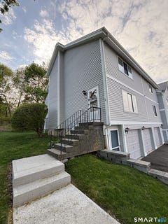 /international/us/151-shelter-rock-road-danbury-ct-110107569092/