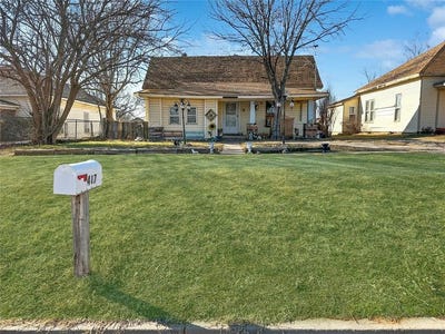 /international/us/407-n-6th-street-sayre-ok-110100566048/