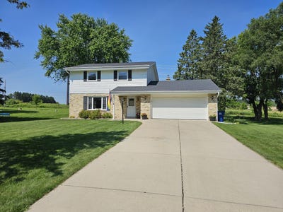 /international/us/1535-green-valley-rd-grafton-wi-110100967095/