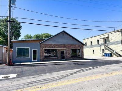 /international/us/203-e-pickens-road-pea-ridge-ar-110103206706/