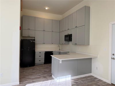 /international/us/327-pine-street-pawtucket-ri-110106173507/