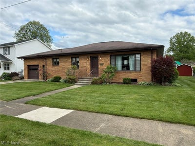/international/us/120-e-21st-street-dover-oh-110108106309/