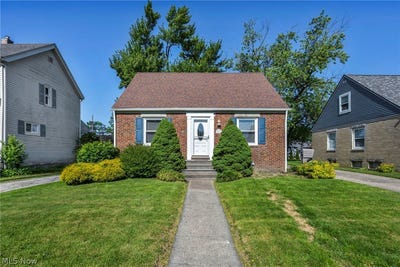 /international/us/208-longfellow-street-elyria-oh-110108412322/