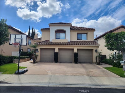 /international/us/2226-mccharles-drive-tustin-ca-110082836335/