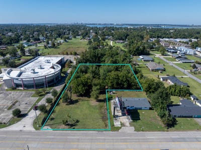 /international/us/3720-nelson-rd-lake-charles-la-110105359957/
