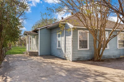 /international/us/5416-e-side-avenue-dallas-tx-110106782233/