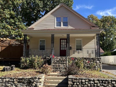 /international/us/42-ernest-ave-worcester-ma-110120645119/