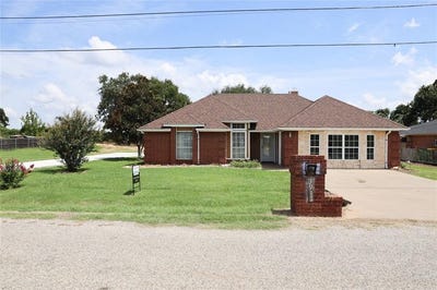 /international/us/3917-country-meadows-circle-granbury-tx-110101216552/