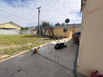 /international/us/3312-elda-avenue-bakersfield-ca-110105848443/