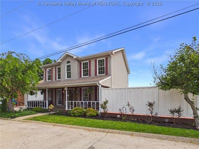 /international/us/211-trap-post-road-south-charleston-wv-110108151176/