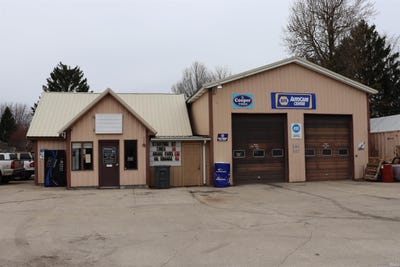 /international/us/133-s-benton-street-millersburg-in-110098518304/?lang=zh-tw