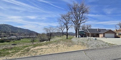 /international/us/17701-bold-venture-drive-tehachapi-ca-110100949034/?lang=zh-cn