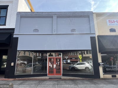 /international/us/318-broad-street-rome-ga-110105957047/