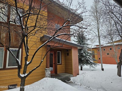 /international/us/7580-mountain-laurel-drive-victor-id-110097160810/