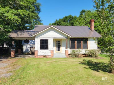 /international/us/1004-s-pensacola-avenue-atmore-al-110108065849/