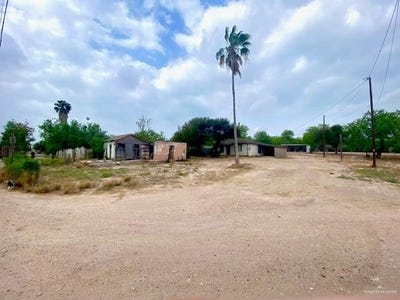 /international/us/1006-vela-jackson-avenue-la-joya-tx-110107072340/