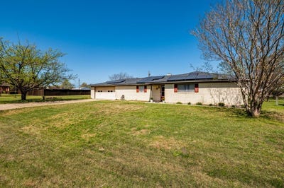 /international/us/501-sunrise-drive-waxahachie-tx-110108611760/