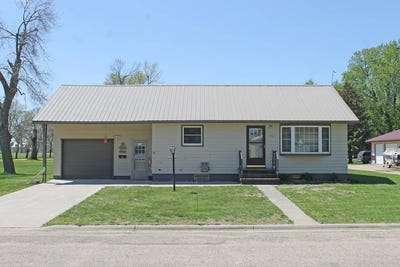 /international/us/410-s-burroughs-st-george-ia-110108130198/