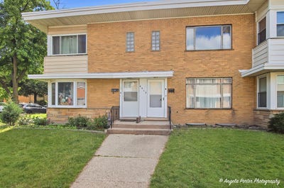/international/us/4912-crain-street-skokie-il-110108958657/