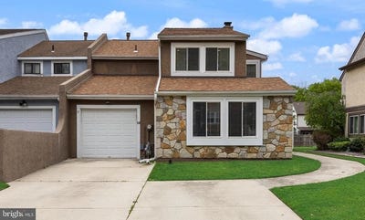 /international/us/14-peregrine-drive-voorhees-nj-110108218900/