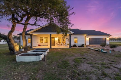 /international/us/267-old-salt-lake-rockport-tx-110106461082/