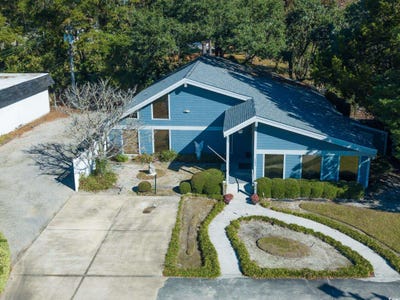 /international/us/2504-highmarket-st-georgetown-sc-110101216287/