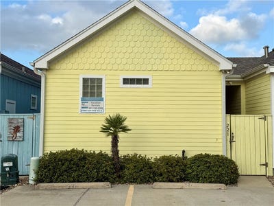 /international/us/2212-state-highway-361-port-aransas-tx-110104930957/