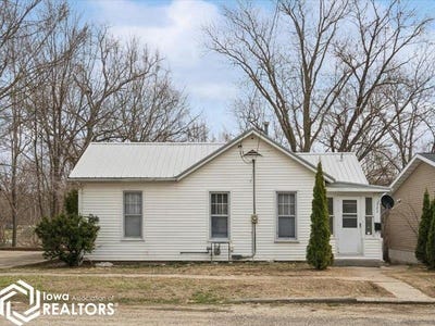 /international/us/320-n-plane-street-n-burlington-ia-110106697497/