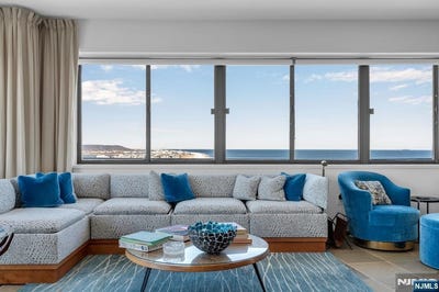 /international/us/55-ocean-avenue-monmouth-beach-nj-110105053025/