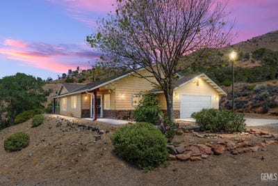/international/us/3232-denise-lake-isabella-ca-110099167397/