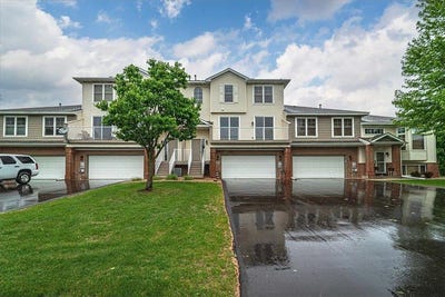 /international/us/20144-holister-lane-lakeville-mn-110099594139/