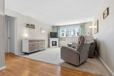 /international/us/1-colonial-dr-andover-ma-110107458044/