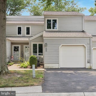 /international/us/506-portsmouth-court-doylestown-pa-110101434011/