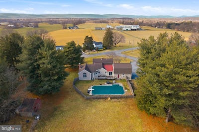 /international/us/9543-dublin-road-walkersville-md-110119704103/